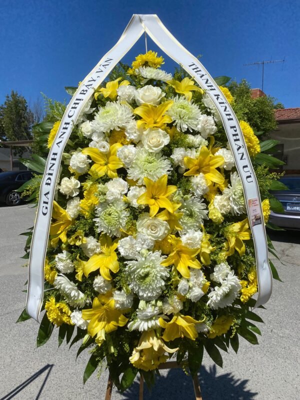 Funeral Standing Spray 10 Kimanh Flowers